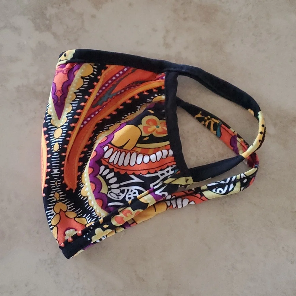 **SALE**Facemask nwot
